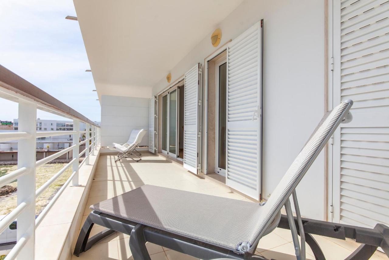 A69 - Felicidade Marina Apartment Lagos Exteriör bild